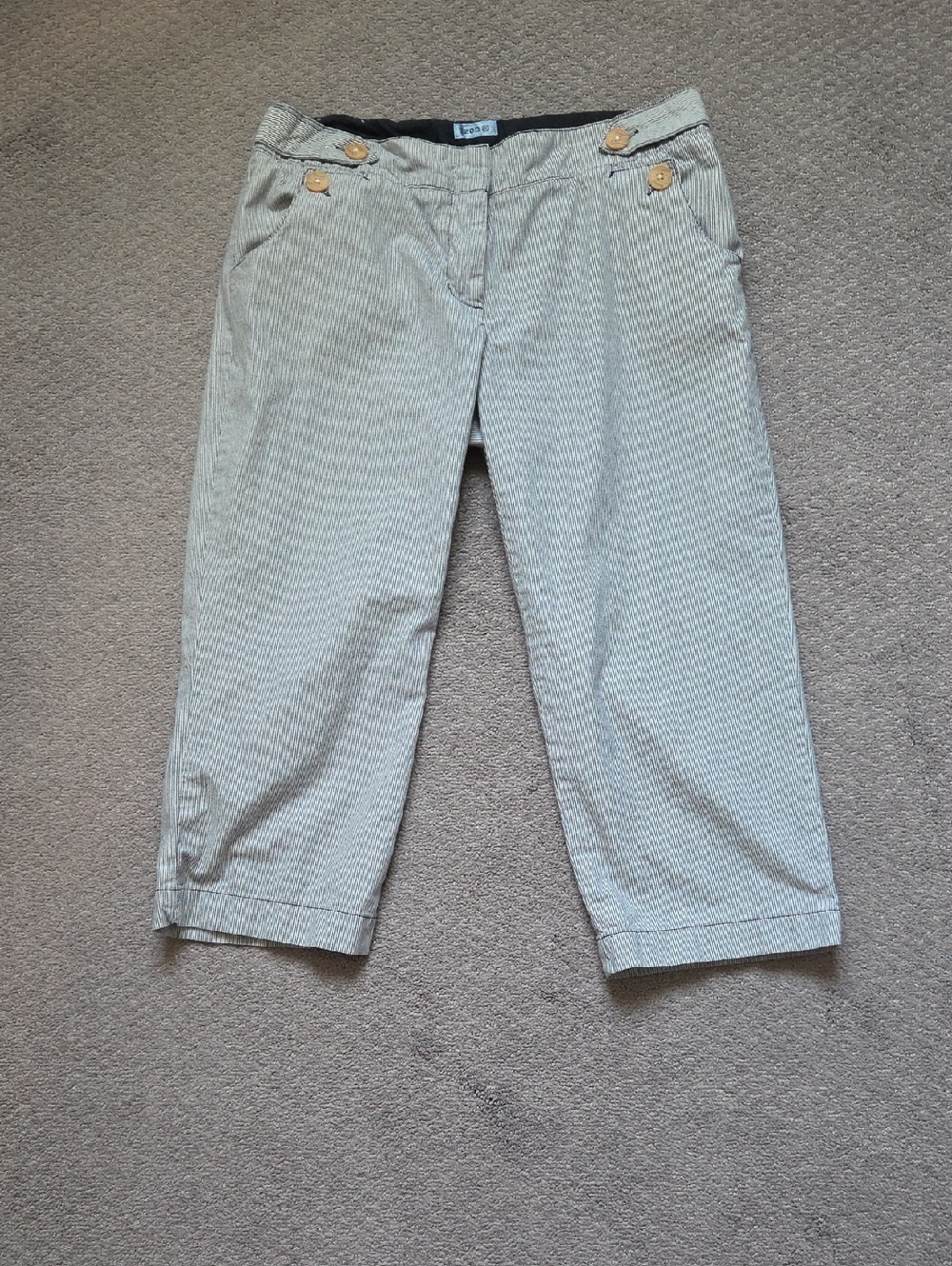 Izod Blue Pinstripe Capri